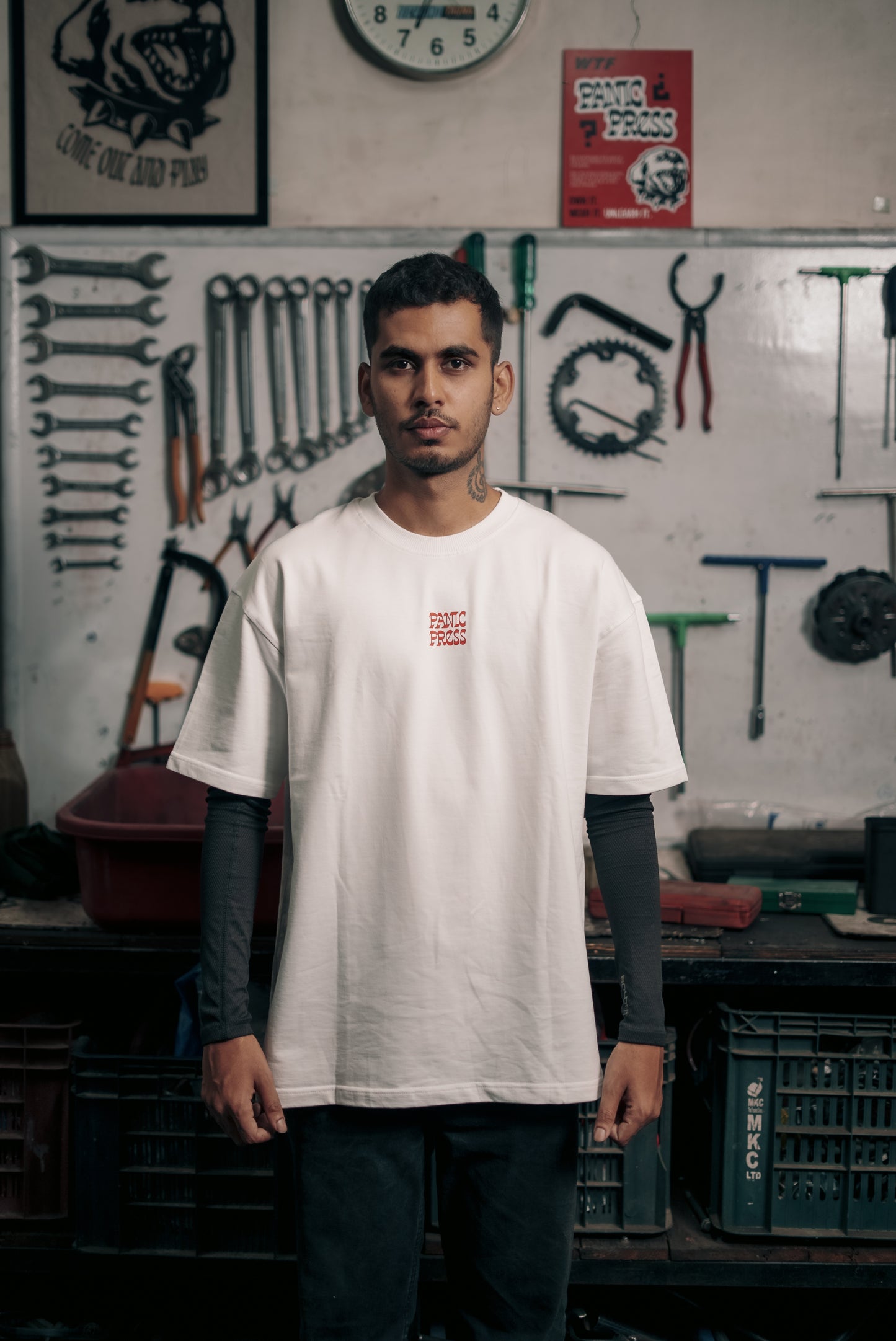 PANIC AT IBW | Half sleeve graphic logo tee