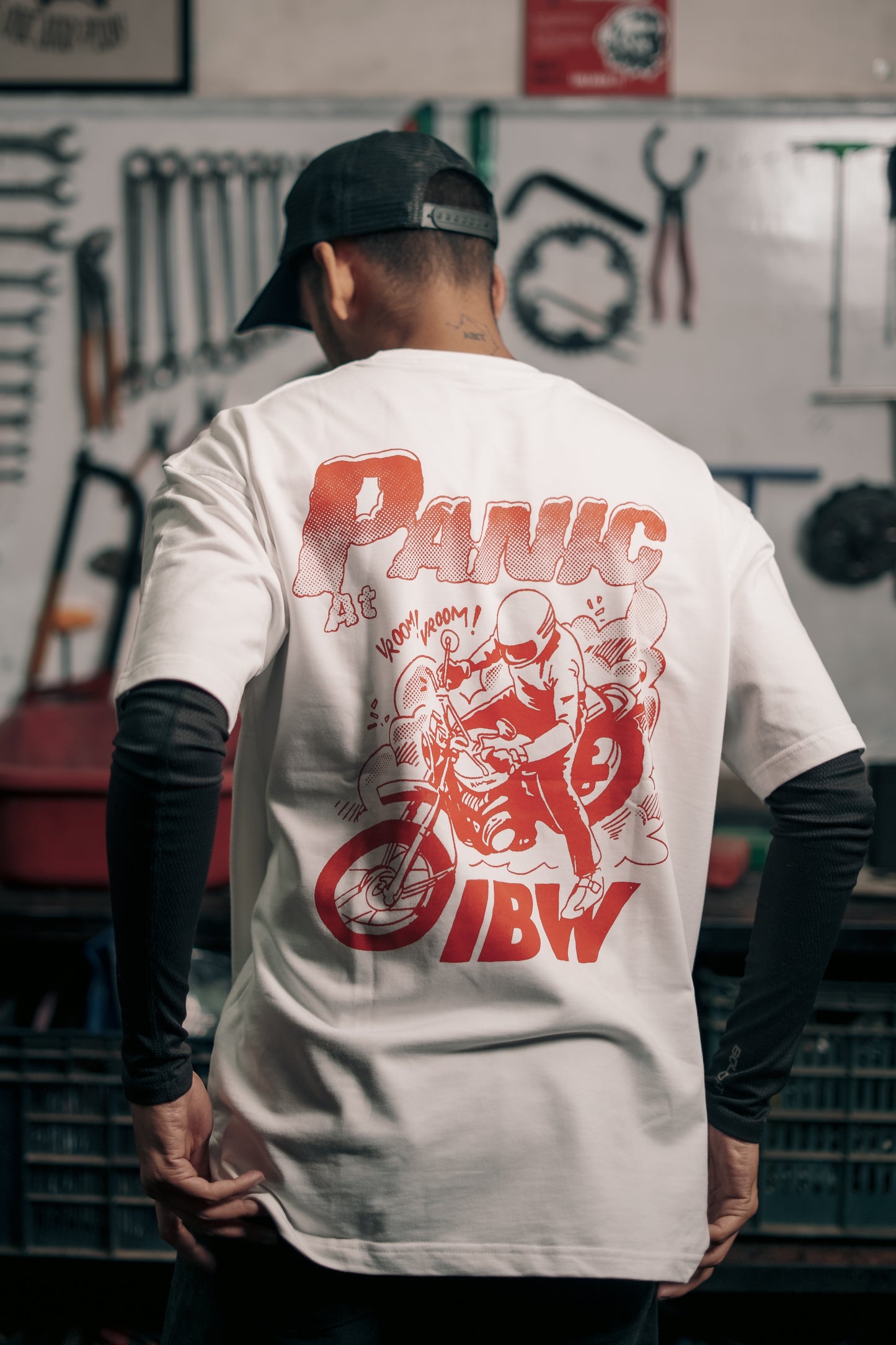 PANIC AT IBW | Half sleeve graphic logo tee